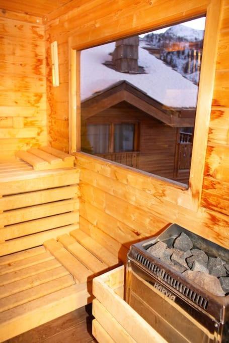 Rez De Chalet, Sauna Exterieur, Wifi, 4-6 Pers, 50M2 Isola 2000 Extérieur photo